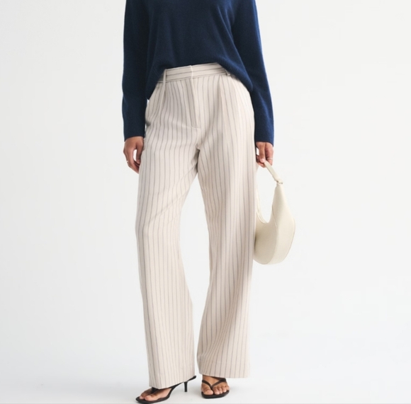 Abercrombie & Fitch Pants - ABERCROMBIE & FITCH Curve Love Sloane Tailored Wide Leg Pant Cream Pinstripe 34S